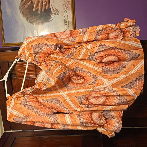 Peach Long sleeved Top - Picture 2 of 6